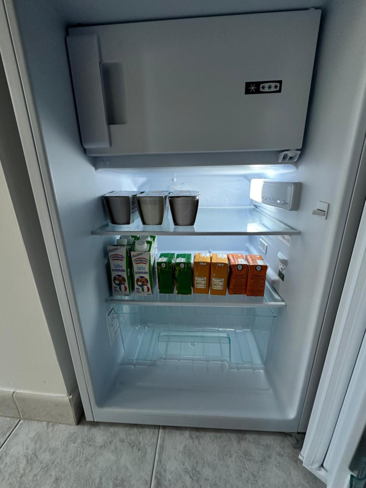 Affittacamere Il Cortile 基亚拉瓦莱 外观 照片
